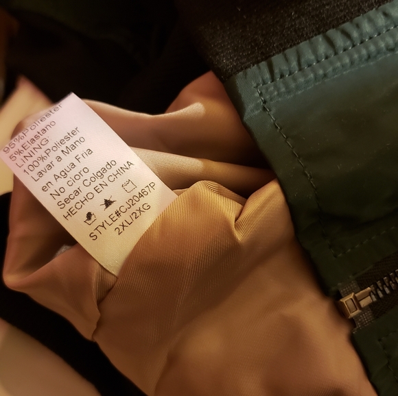 LAST 1! PLUS Bomber Jacket - Picture 6 of 6